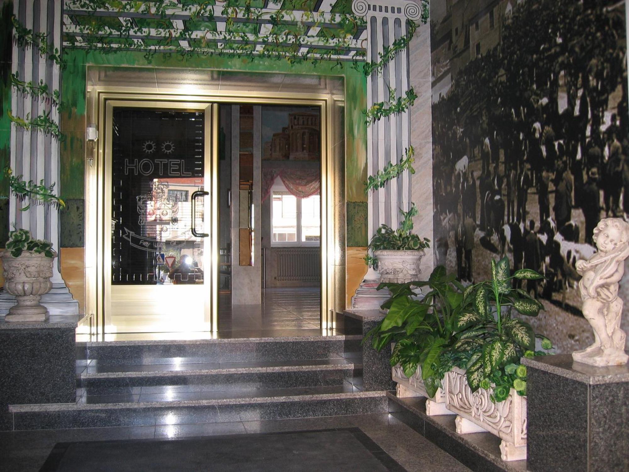 Hotel Fray Juan Gil Arévalo Εξωτερικό φωτογραφία